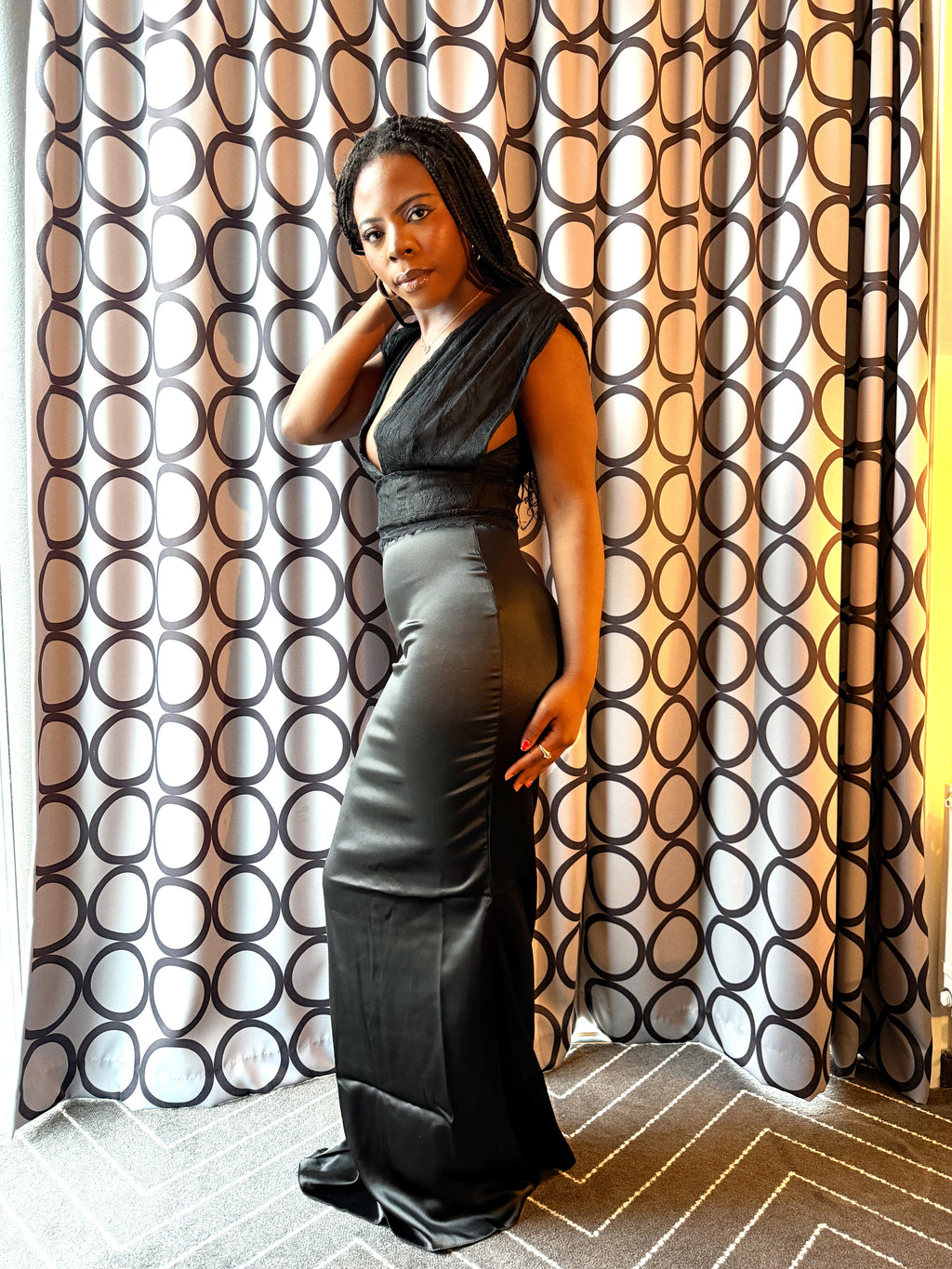 Royal Black Elegant Glamorous Sheath Dress With Plunging Neck