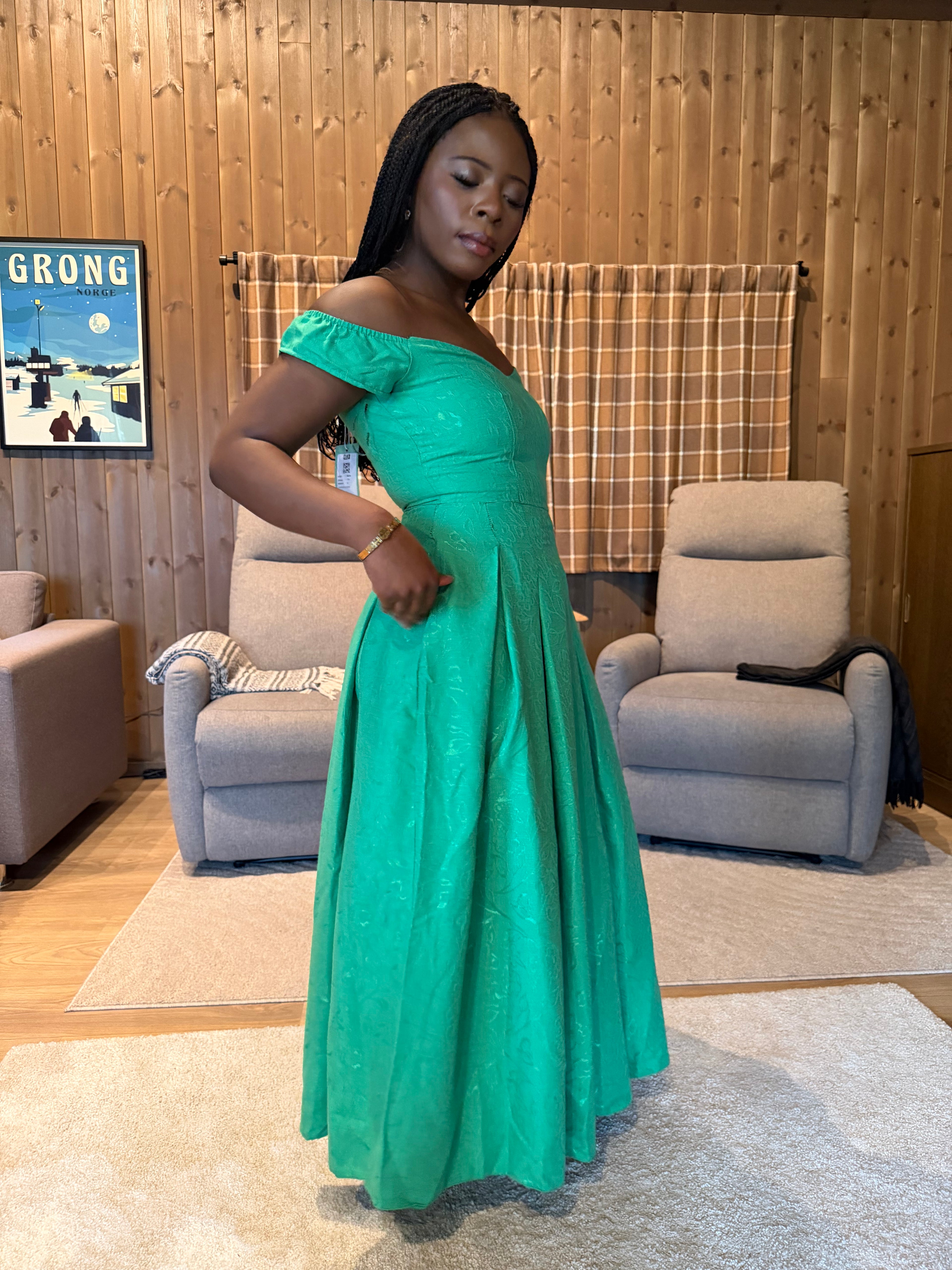 Off-Shoulder Royal Dress